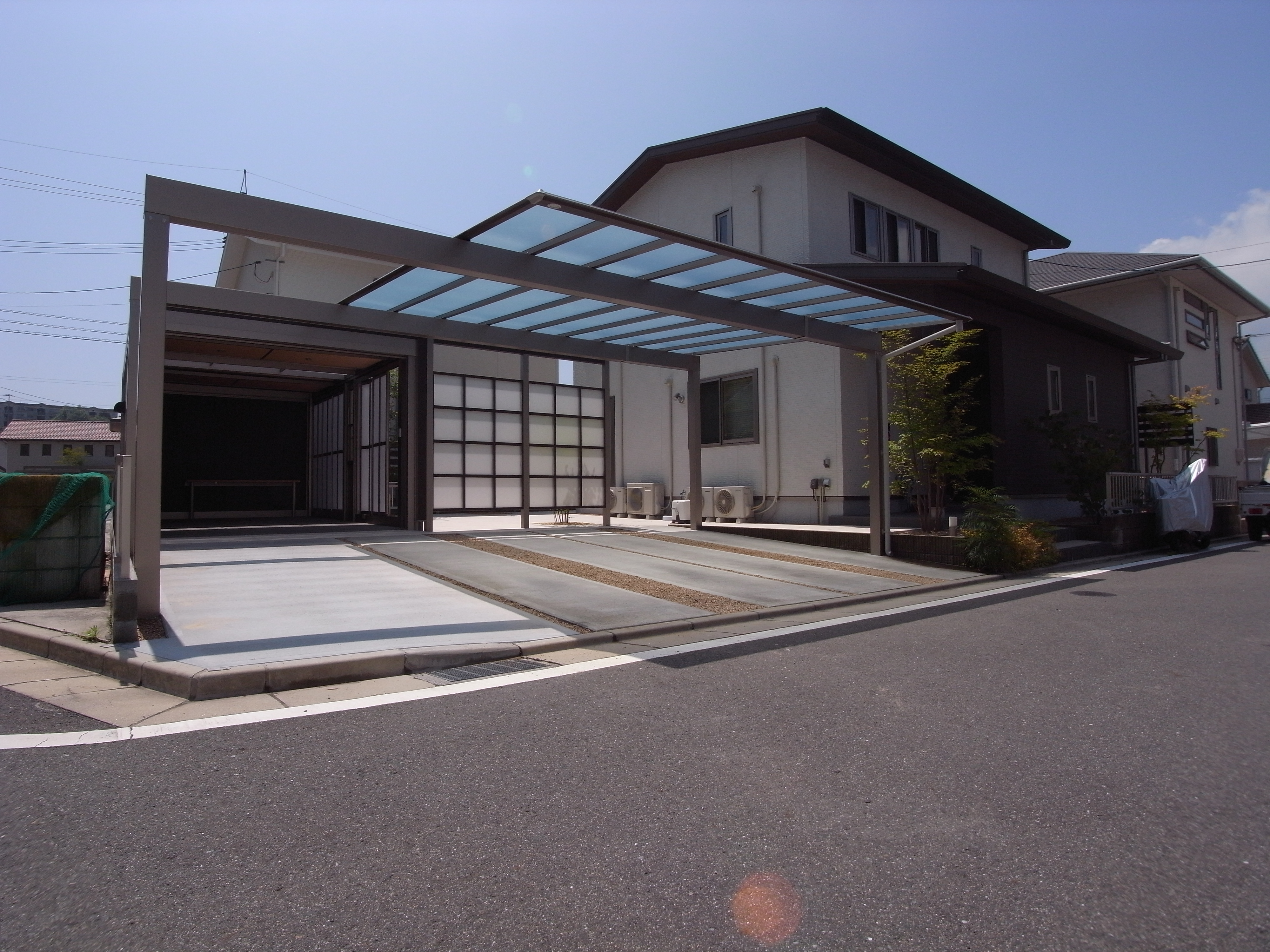 LIXILのガレージ スタイルコート のあるお庭 岩国市 | 広島